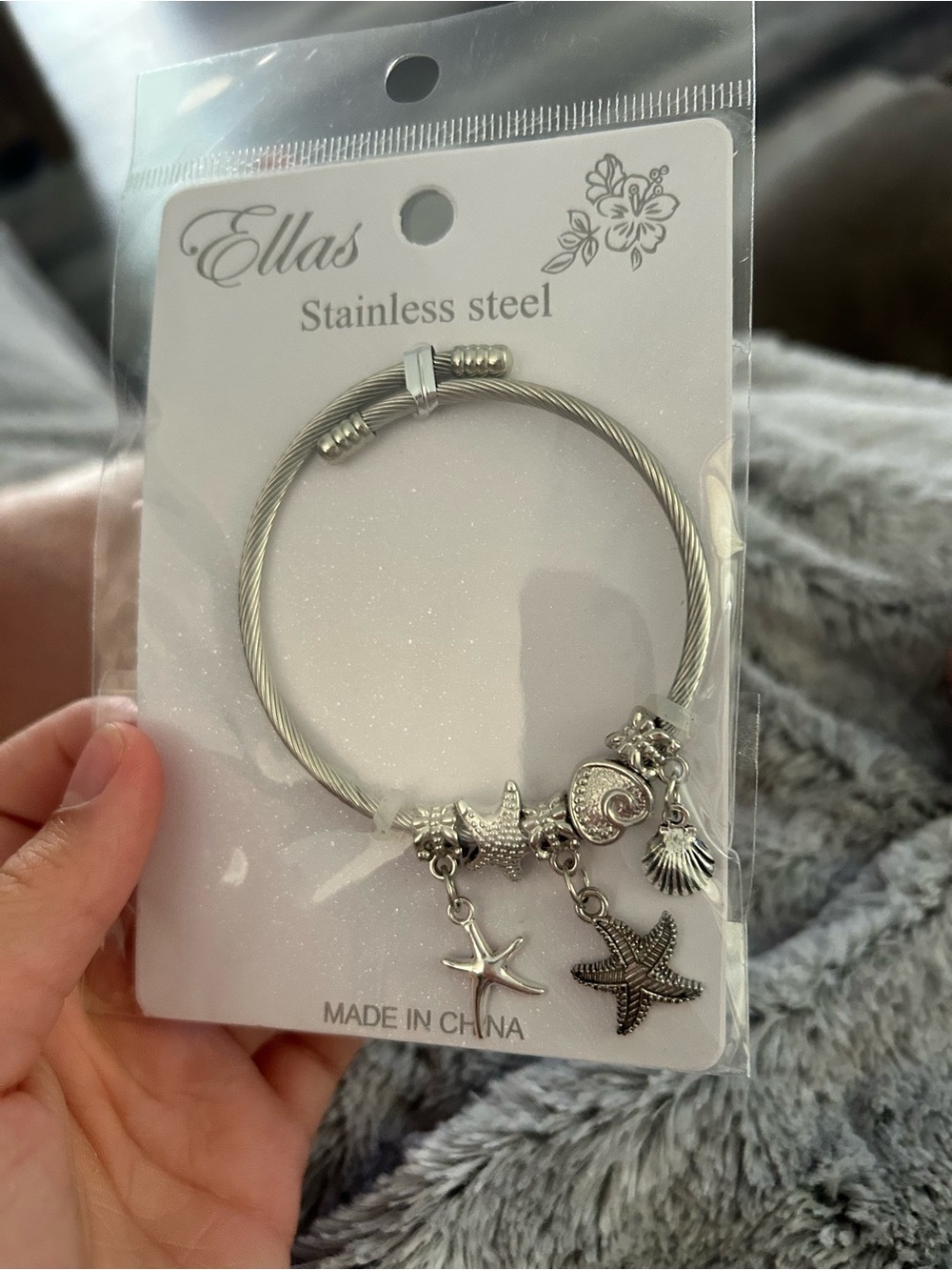 🔥$2 Ella Silver Stainless Steel Beach Charm Bangle bracelet